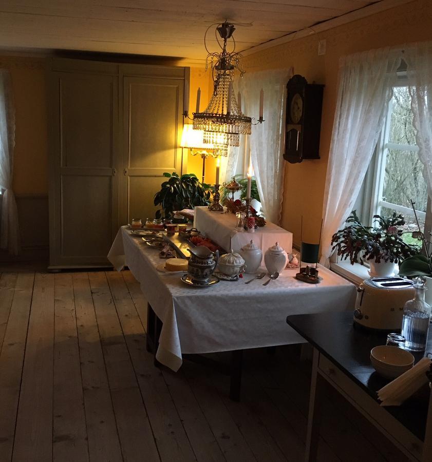 Thorstorps Gard B&B Söderköping Zimmer foto